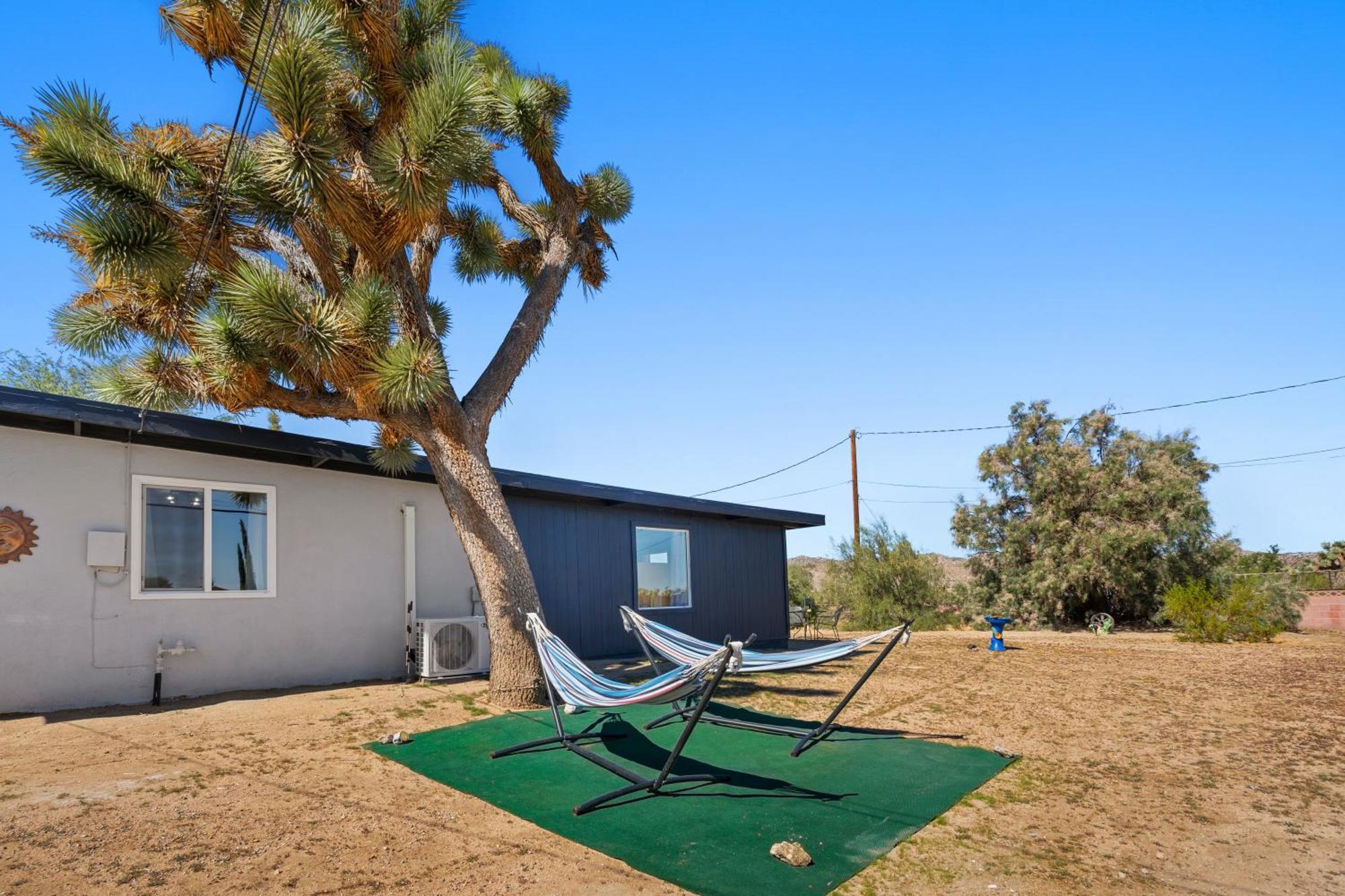 Desert Serenity in Yucca/Joshua Tree w/AC&Fire pit Yucca Valley Eksteriør billede